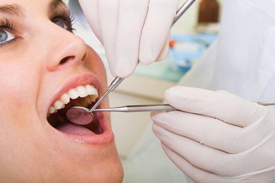 Ganzheitliche Zahnmedizin: Zahnarzt Zürich für Umfassende Lösungen