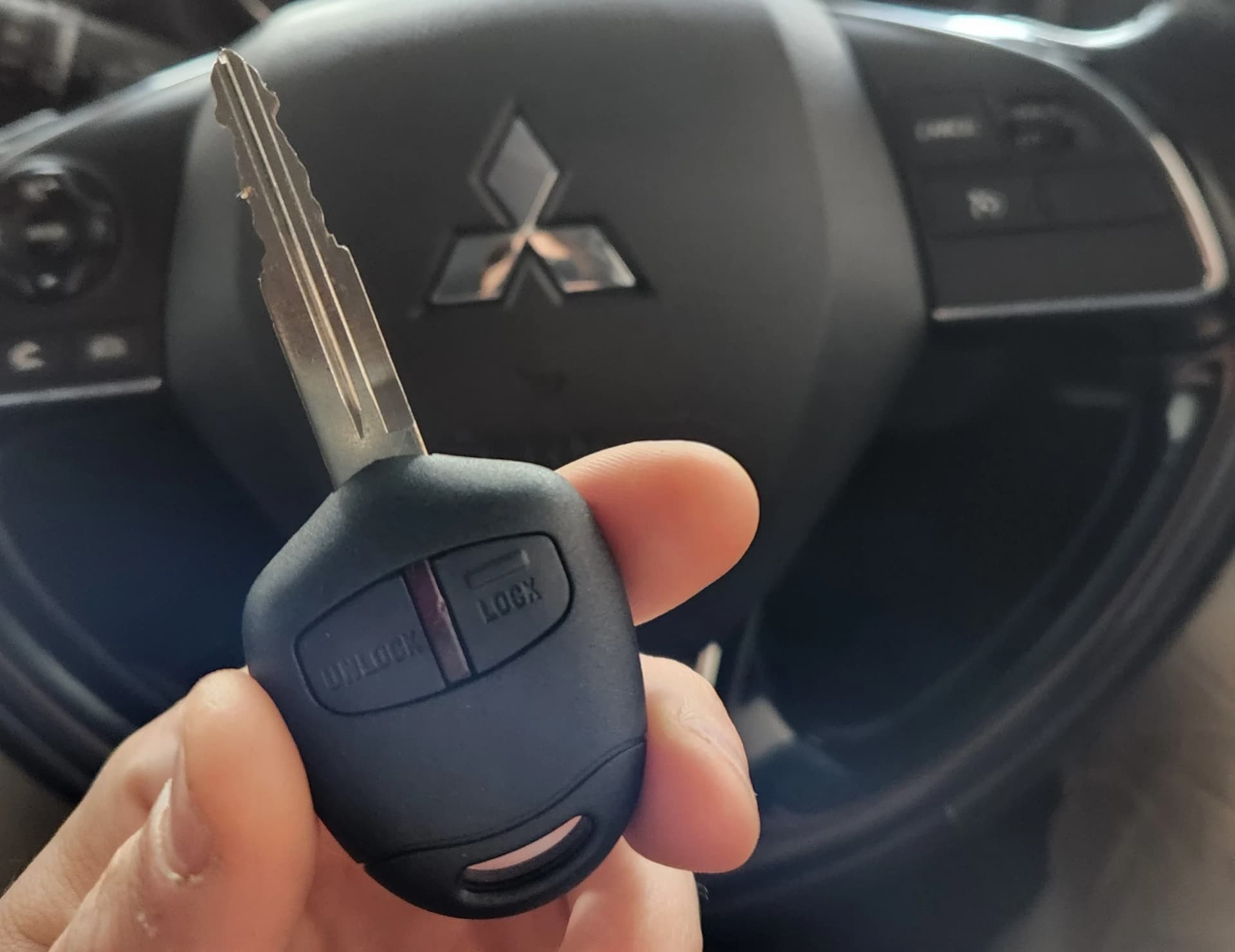 Mr Key bietet Top-Service als autoschlüsseldienst mit Online-Shop