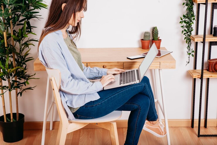 Nebenbei Geld verdienen im Internet: Die besten Plattformen